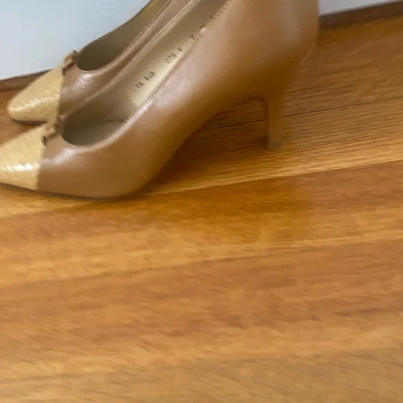 Salvatore Ferragamo Vintage heels - Picture 4 of 6